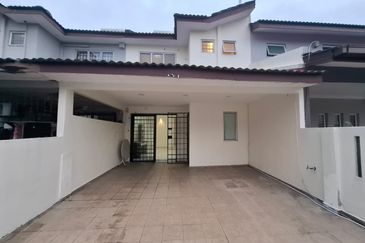 Jalan Puchong Utama 10/7A