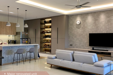 Viana at Elmina Gardens