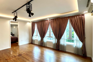 Rafflesia @ The Hill