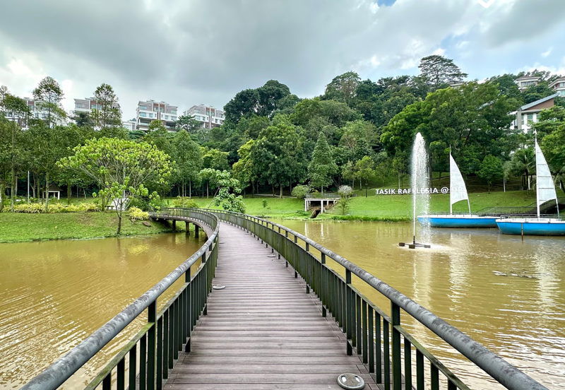 Rafflesia @ The Hill