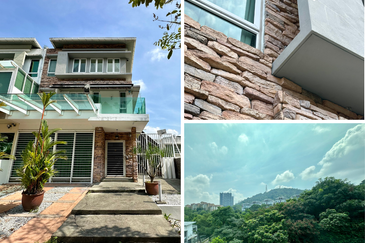 Rafflesia @ The Hill