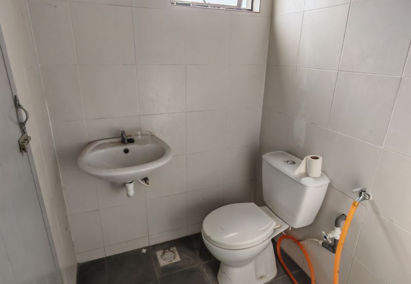 Pengkalan Station 18