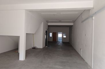 Pengkalan Station 18