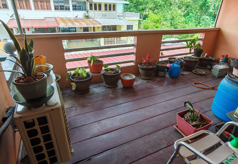 Renovated 2 story house for sale at Tmn Cempaka ipoh 