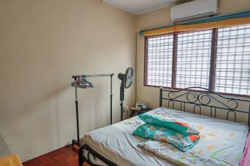 Renovated 2 story house for sale at Tmn Cempaka ipoh 