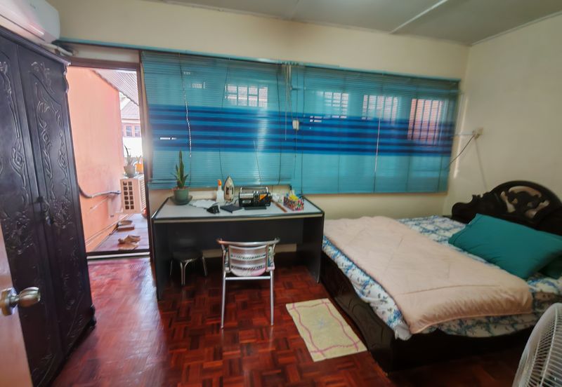 Renovated 2 story house for sale at Tmn Cempaka ipoh 