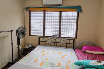 Renovated 2 story house for sale at Tmn Cempaka ipoh 