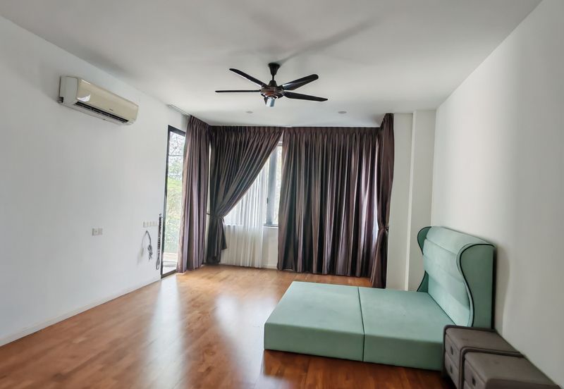 Enclave @ Tiger Lane