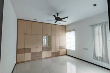 Jln SP 2/16 @ Bandar Saujana Putra