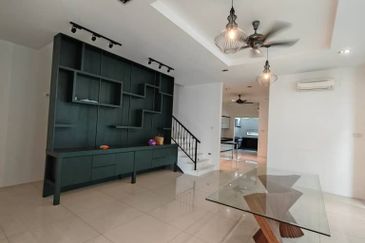 Jln SP 2/16 @ Bandar Saujana Putra