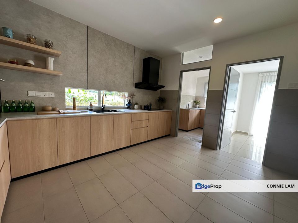 New 2 story house gated and Guarded for sale , Perak, Ipoh