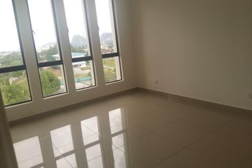 Upper East @ Tiger Lane