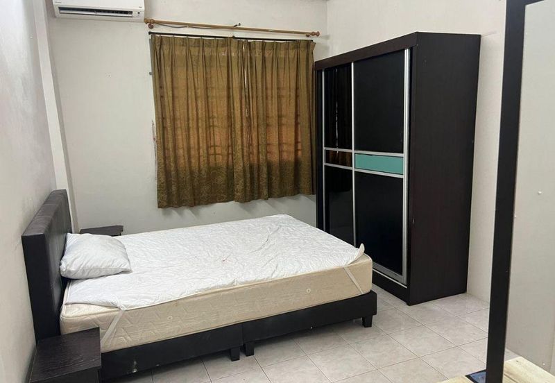 LE COURTS DESA TAMBUN