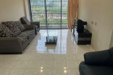 LE COURTS DESA TAMBUN