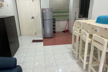 LE COURTS DESA TAMBUN