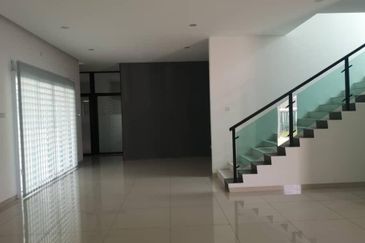 BUNGALOW FOR RENT @ ONE MERU RESIDENCE IPOH