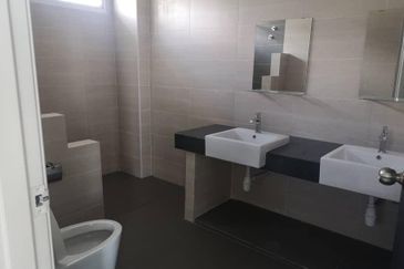 BUNGALOW FOR RENT @ ONE MERU RESIDENCE IPOH