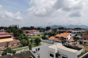 KONDOMINIUM DAMAIPURI