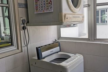 KONDOMINIUM DAMAIPURI