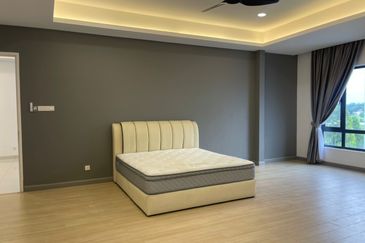 Penthouse at Seven Thompson for rent at prime location Ipoh 