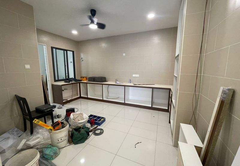Penthouse at Seven Thompson for rent at prime location Ipoh 