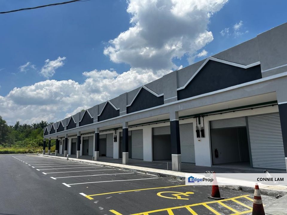 Freehold New shop for sale at Halaman Meru Damai Ipoh , Perak, Ipoh
