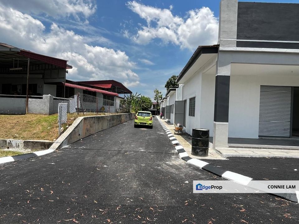 Freehold New shop for sale at Halaman Meru Damai Ipoh , Perak, Ipoh
