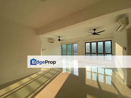 Raffel Tower 1400sqft 2 Car Park Renovated Furnished Gelugor, Penang, Gelugor