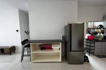 CASA RESIDENCES, CHEMOR