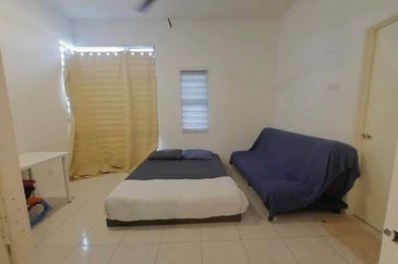 CASA RESIDENCES, CHEMOR