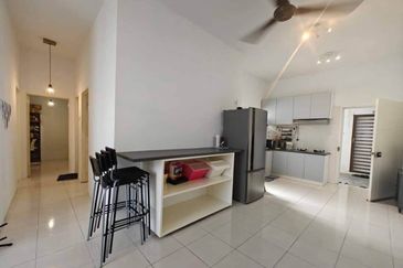 CASA RESIDENCES, CHEMOR