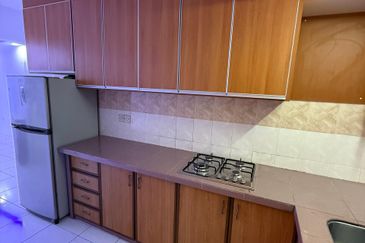 Bukit Jambul Indah Apartment