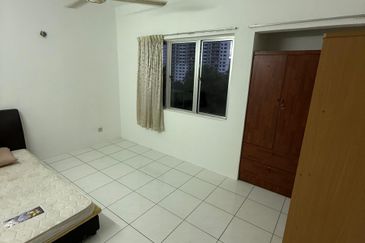 Bukit Jambul Indah Apartment