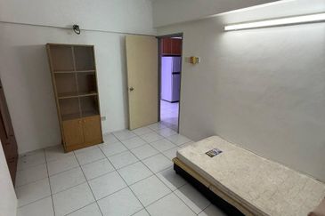 Bukit Jambul Indah Apartment