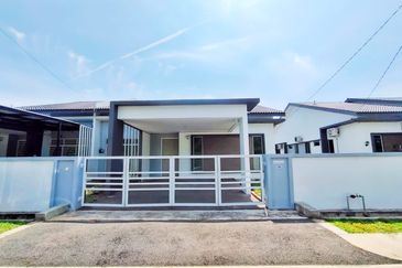 YARRA PARK WESTFIELD