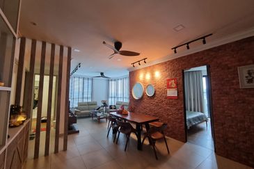 KL Gateway Premium Residence