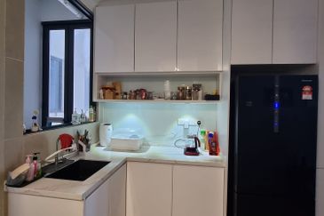 KL Gateway Premium Residence