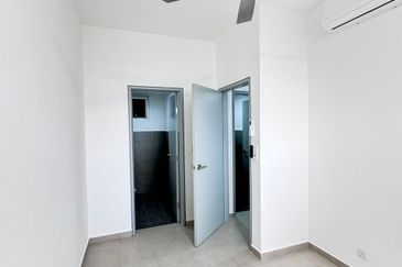 Tangerine Suites @ Sunsuria City