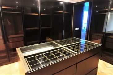 East Residence @ KLGCC