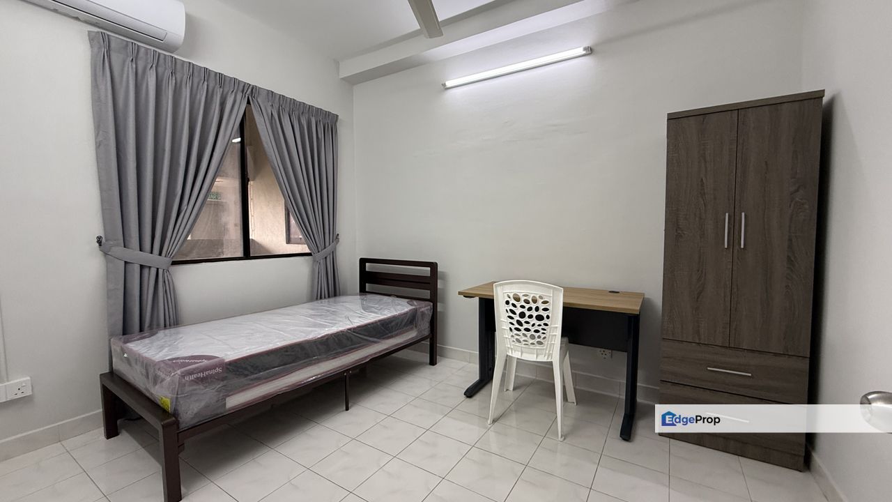 Lagoon View Chinese Female Unit Room For Rent, Selangor, Bandar Sunway