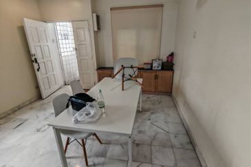 Endah Regal Condominium