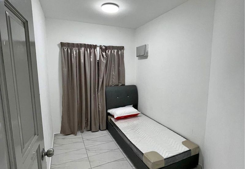 Endah Regal Condominium