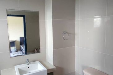 Endah Regal Condominium