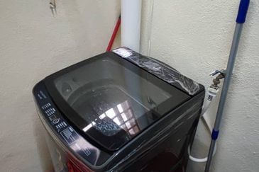 Endah Regal Condominium