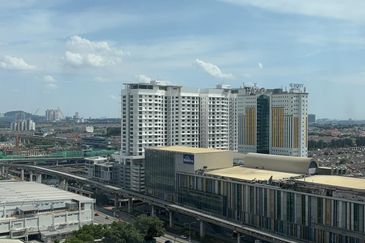 Kenwingston Skylofts USJ 1