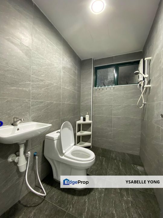 Sunway Court Female Unit Medium Room For Rent, Selangor, Bandar Sunway