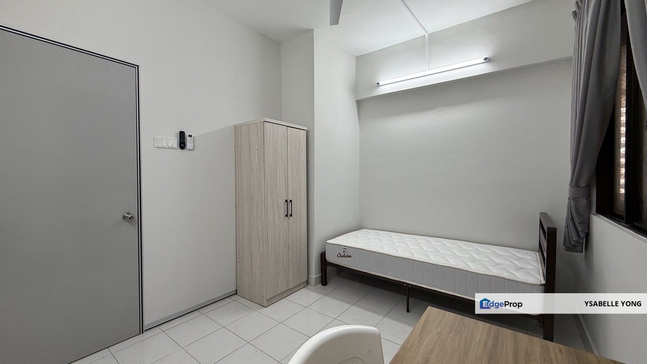 Lagoon View Chinese Female Unit Room Available , Selangor, Bandar Sunway