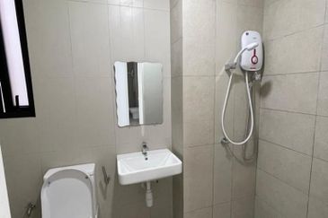 Kenwingston Skylofts USJ 1