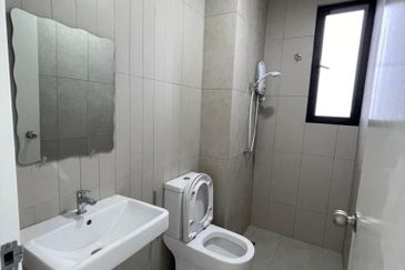 Kenwingston Skylofts USJ 1