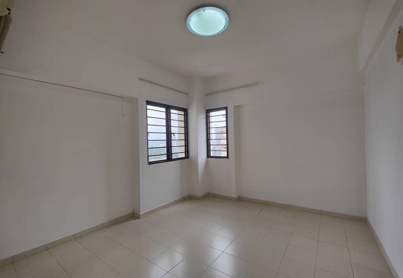 Bukit Desa Condominium